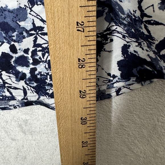 Duluth Trading Co Shirt Womens Small Blue White Floral Button Front Long Sleeve - Picture 12 of 12